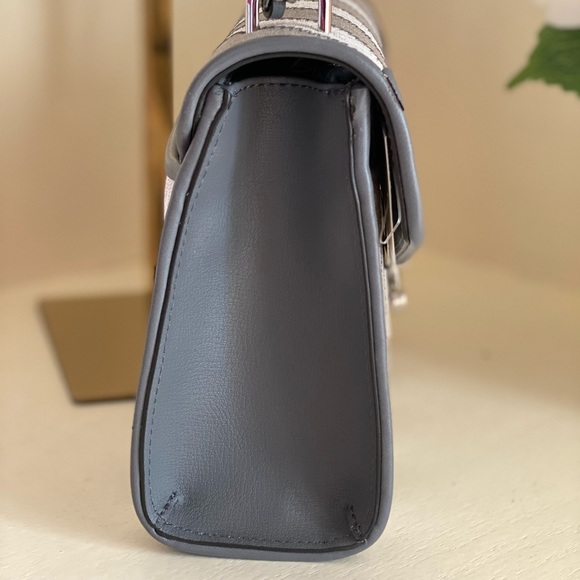 Brand née Micheal kors bah😍 - Picture 8 of 12